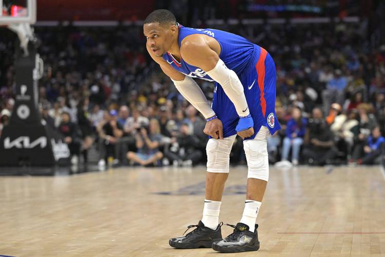 11轮21分，博洛尼亚赢那不勒斯创队史意甲三分制时代最佳开局（11轮拿到21分！博洛尼亚力克那不勒斯，创三分制以来队史最佳开局）