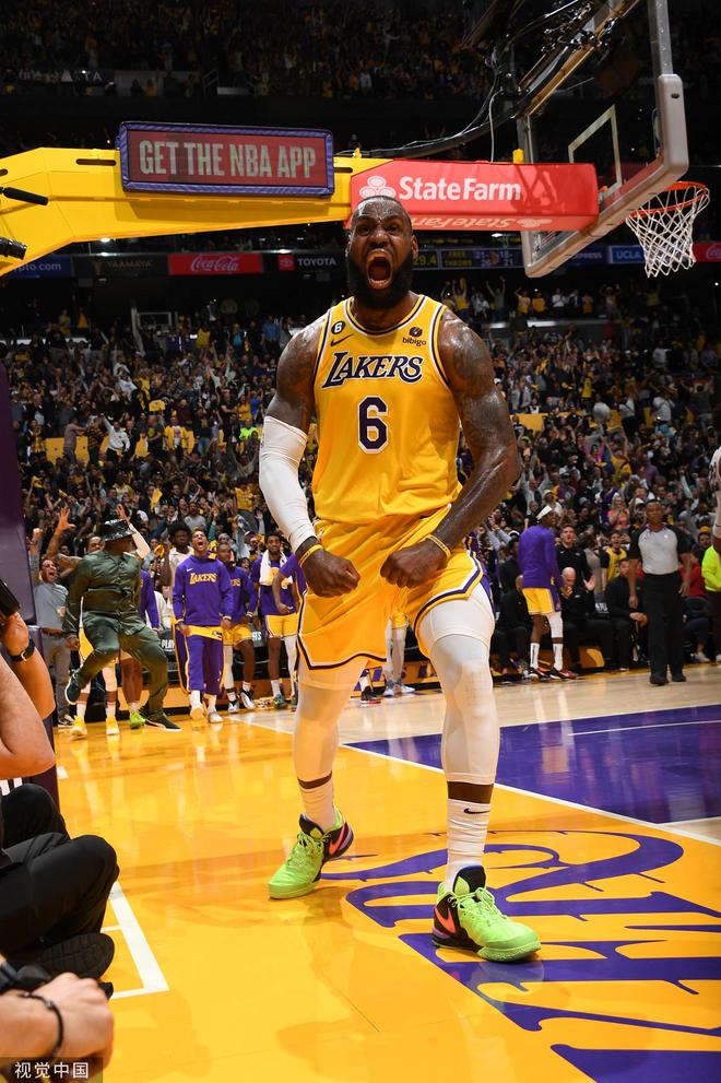 东体：波耶特辞职是为助教出头，中超有球队有意聘请他执教（东体：为力挺助教，波耶特选择辞职；中超俱乐部有意邀其执教）