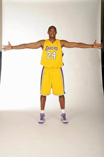 德转统计球员总身价前20国家／地区：英格兰巴西前2，日本上榜（德转公布球员总身价前20国家／地区榜：英格兰、巴西包揽前二，日本入围）